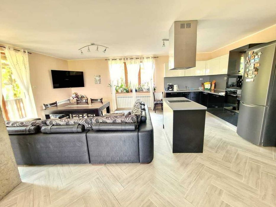 Продава се Къща в с. Приморци, Област Добрич - 280 кв.м за 625 €/кв.м - Снимка #8