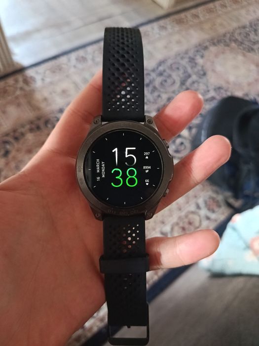 Смартчасы DMI50 .