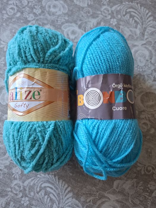 Разная пряжа для рукоделия