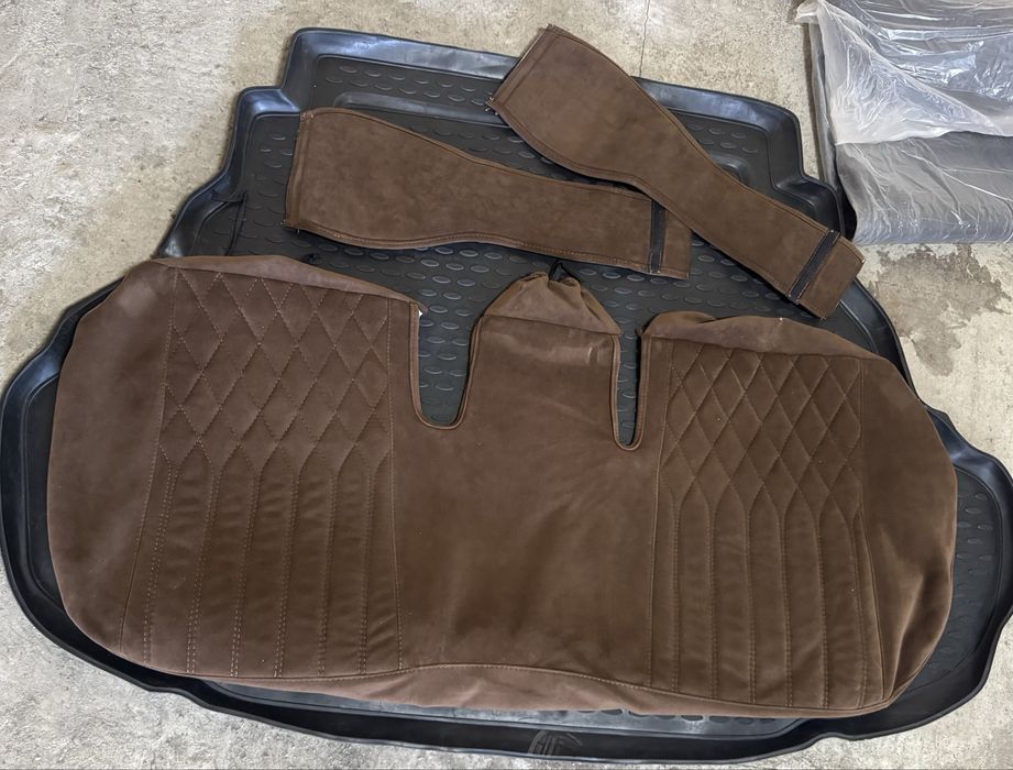 чехлы камри 55 коричневые