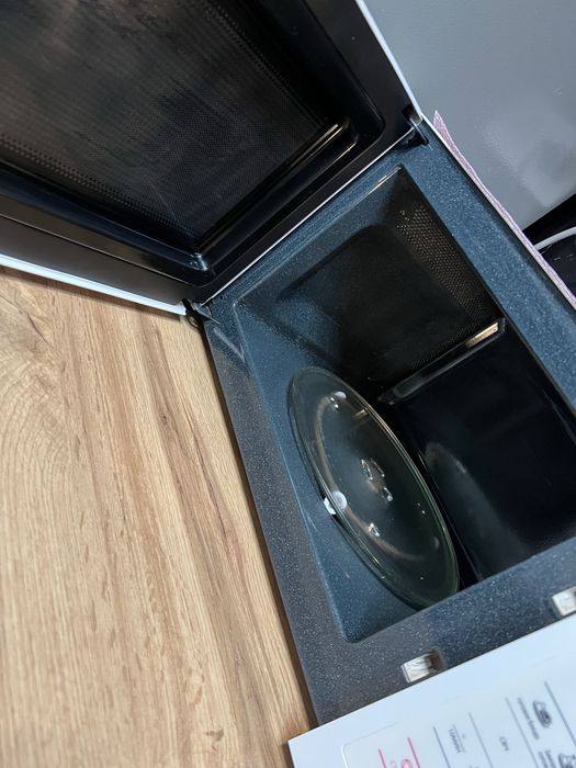 Микроволновая печь