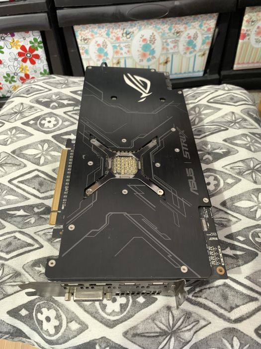 Placa Video Amd RX Vega 64