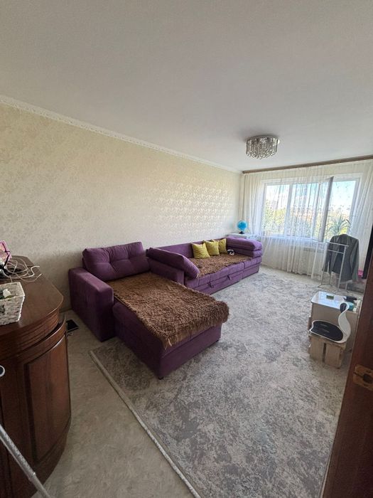 Продам квартиру 2х комнатную.