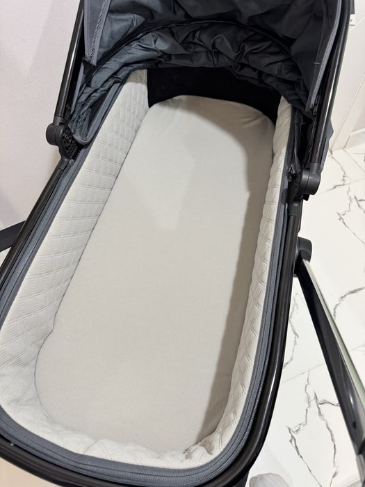Коляска 2в1 kidilo d900 в отличном состояни