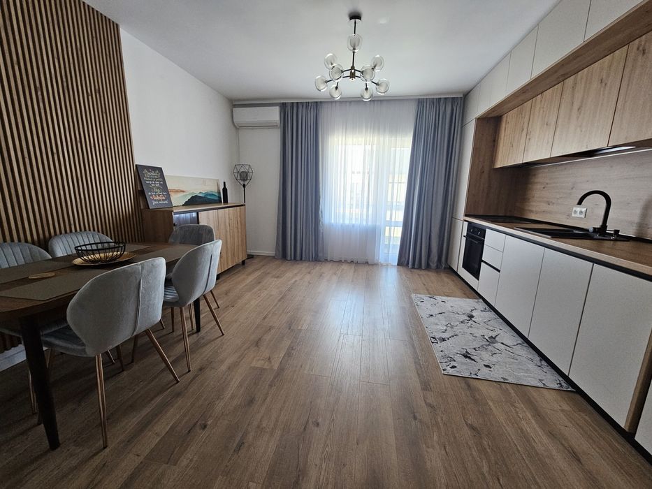 Apartament 3 camere, et.3, parcare privata