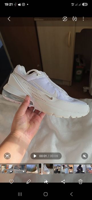 Кроссовки NIKE оригинал
