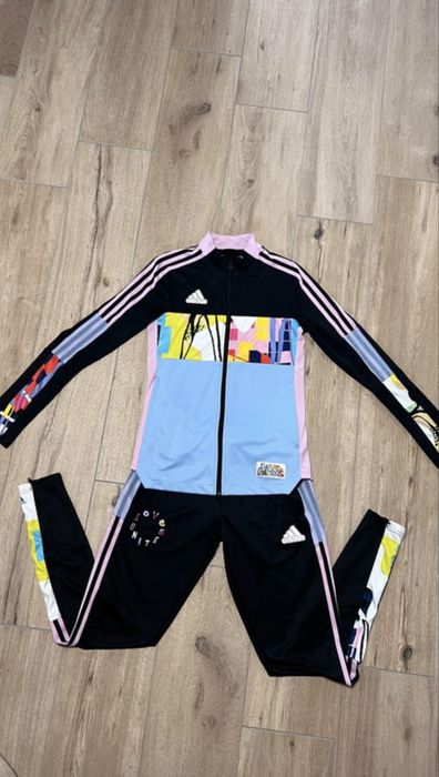 Trening Adidas XS