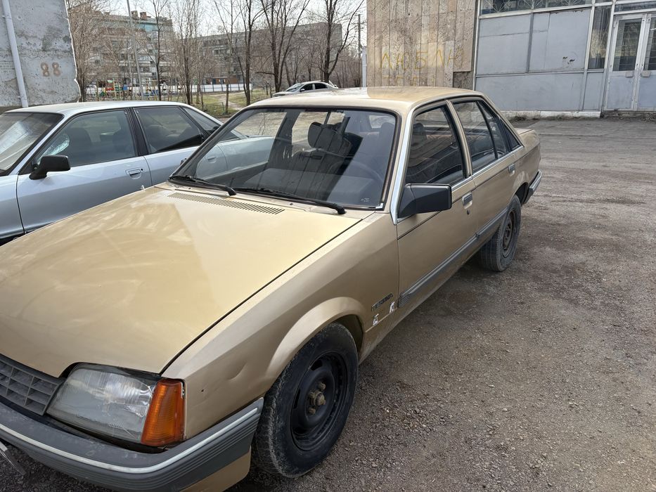 Продам Опель Рекорд 1984 года.