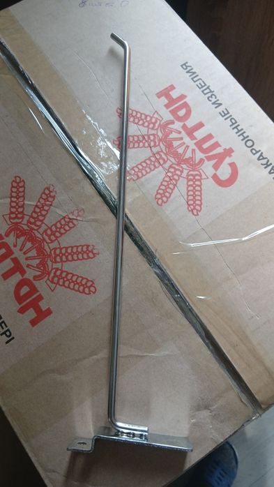 Продам три полки