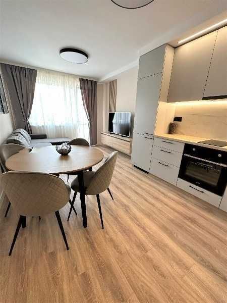 Продава се Тристаен апартамент в София, Младост 3 - 95 кв.м за 2053 €/кв.м - Снимка #3