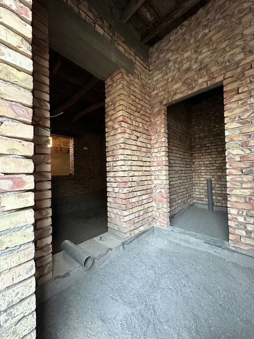 Aziz Tepada yangi uy