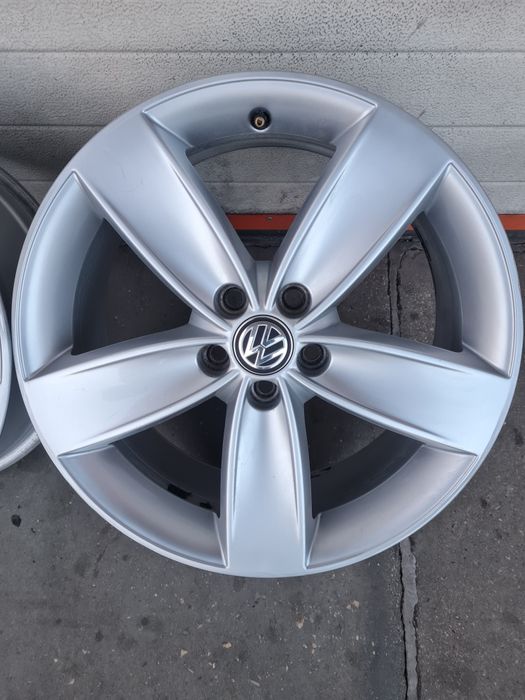 Оригинални джанти за ФОЛКСВАГЕН VW AUDI SEAT SKODA R17 5x100 ET46 7J