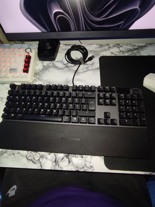 Steelseries Apex 5