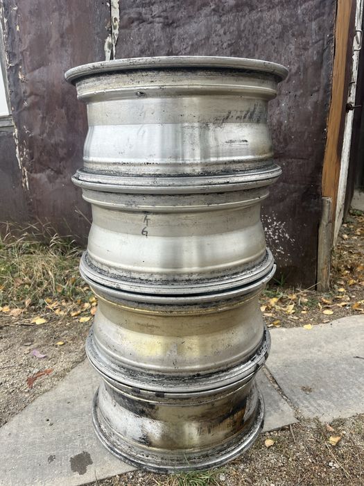 Продам шины с дисками