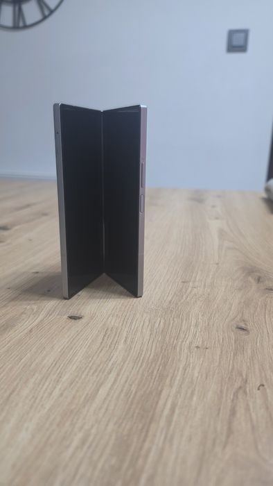 Samsung galaxy Z fold 6