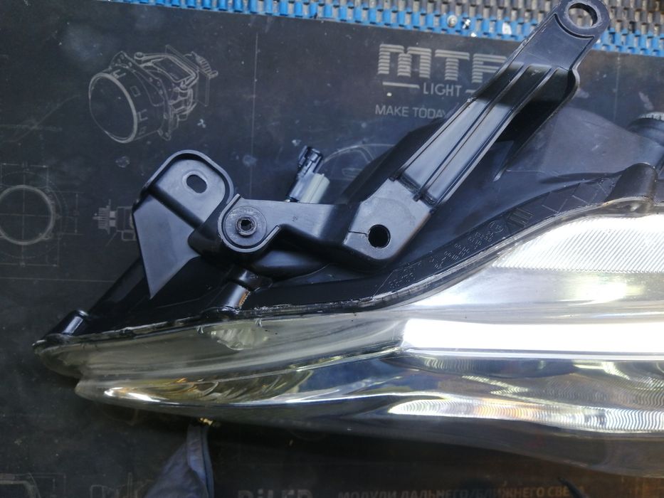 Фара камри 50 Европа AFS