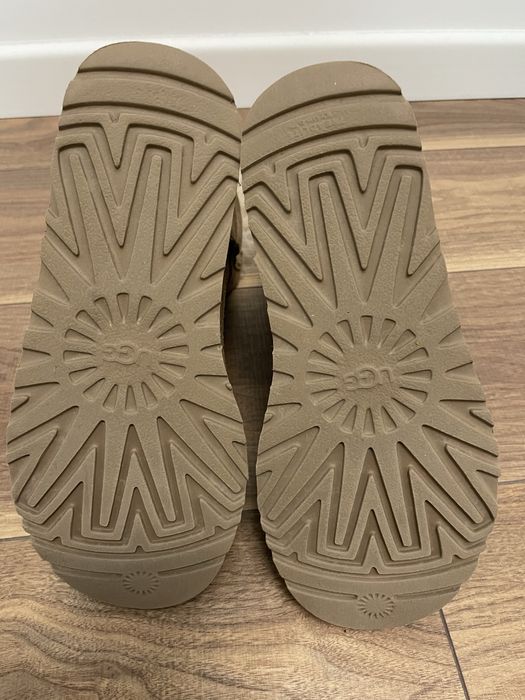 Vând cizme UGG, mărimea 37