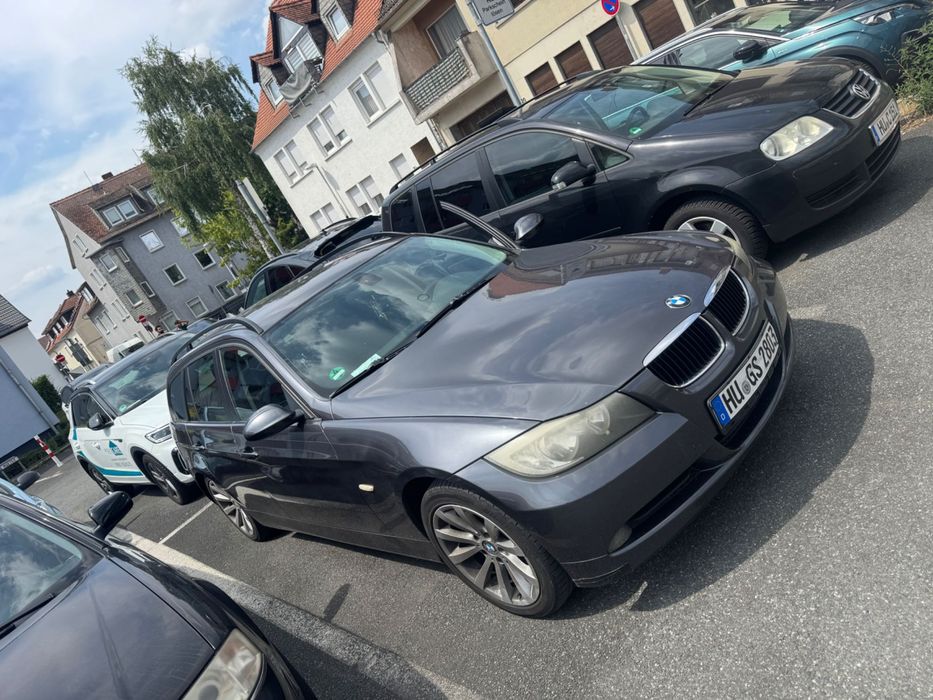 Продавам моето любимо бмв 320 D