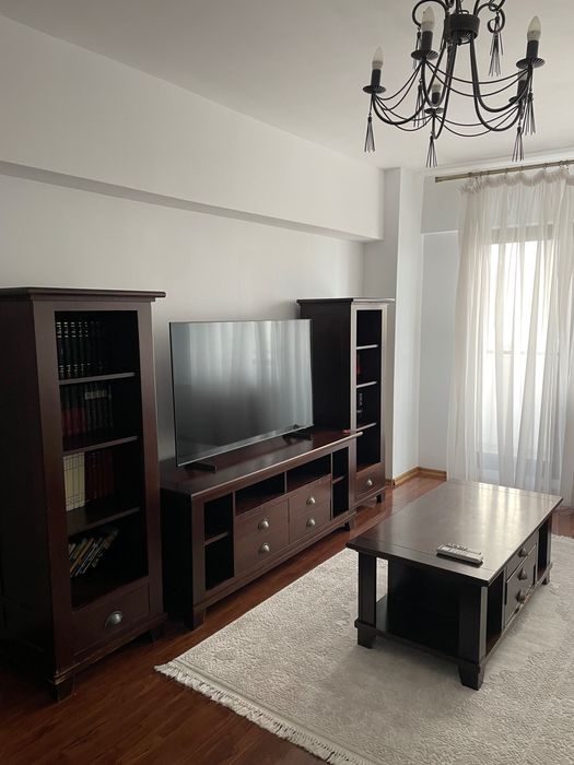 Apartament de inchiriat