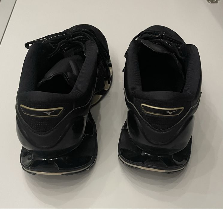 Оригинални маратонки Mizuno