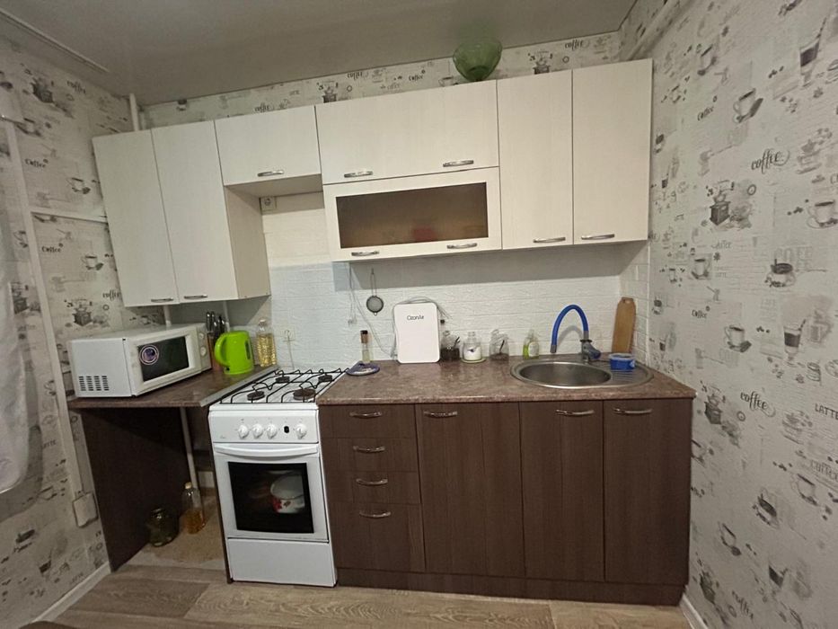 Куханый гарнитур продам