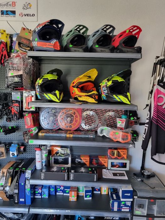 Casca de protectie Airoh -cross ,enduro,atv ,mtb!!