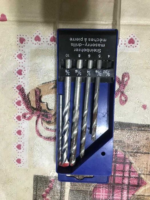 Дверные навесы, саморезы, валик