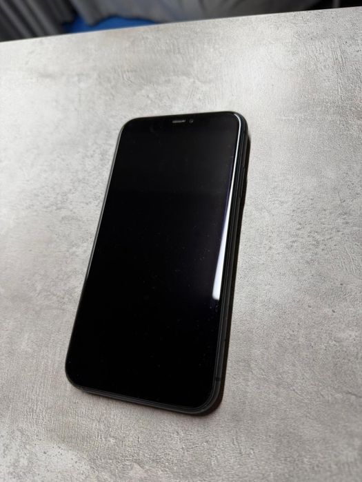 Продаю в хорошем состаяние акум 72 все оригинальное торг имееться