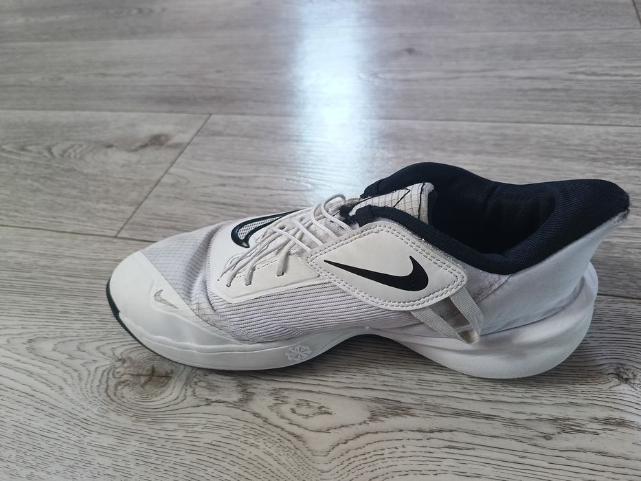 Nike precision 7 easyon