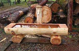 Vand mobilier unicat, decorativ sau funcțional, pentru grădină