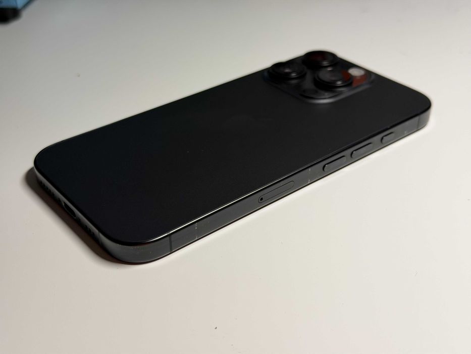 iPhone 16 Pro, Black, 128Gb, Liber de retea | Cod - G980
