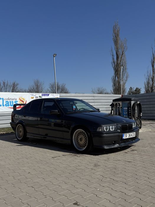 E36 M50B20 Sedan