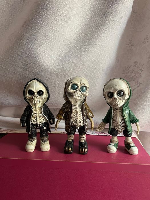 Продам новых скелетов