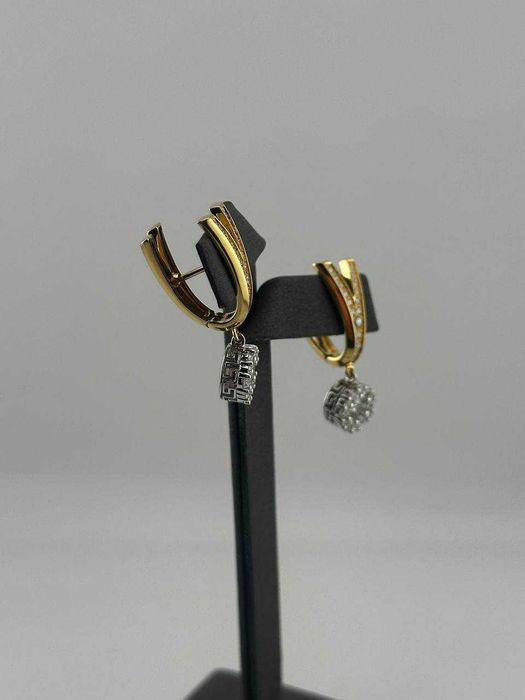 Серьги с бриллиантами Versace