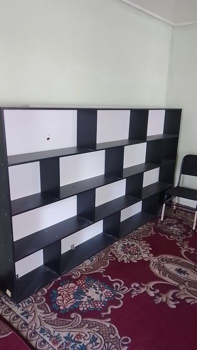 Полка yoki kitob javoni sirochna??? sirochna sotiladi sotiladi