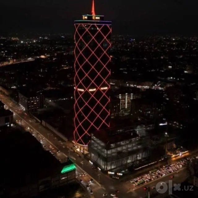 ЖК Piramit Tower, 2-х комнатная квартира. 58м2. Панорамные окна.