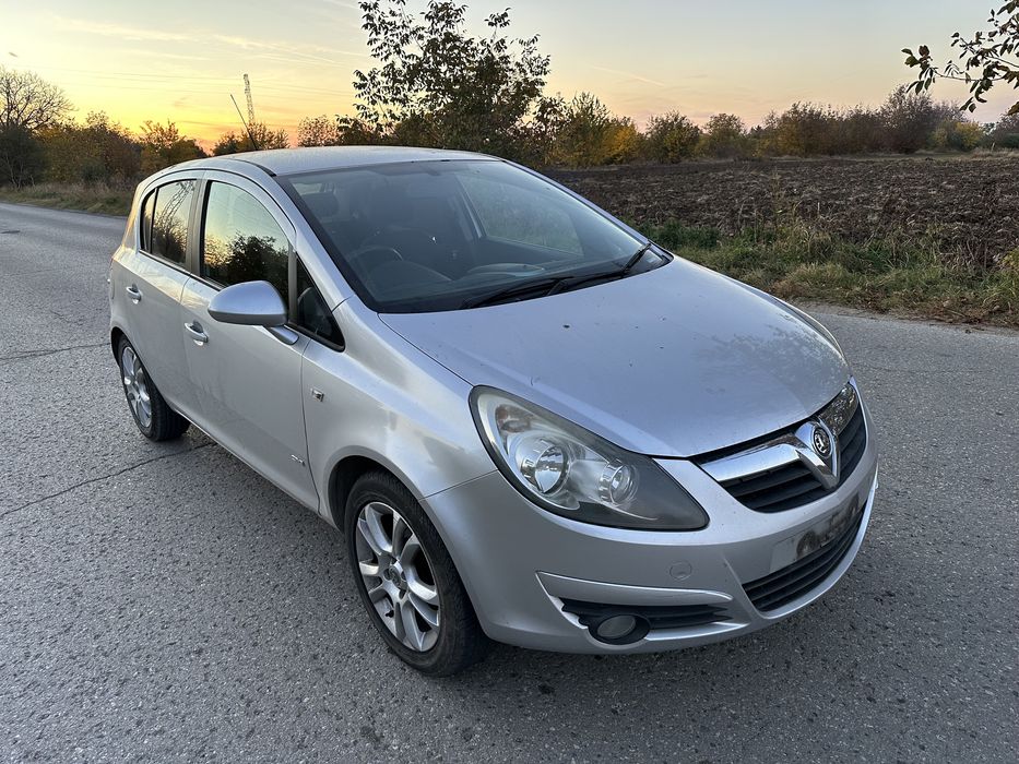 Opel Corsa 1.3 CDTi на части
