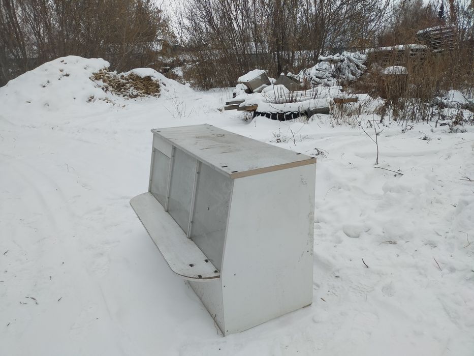 Ветрина для магазина.