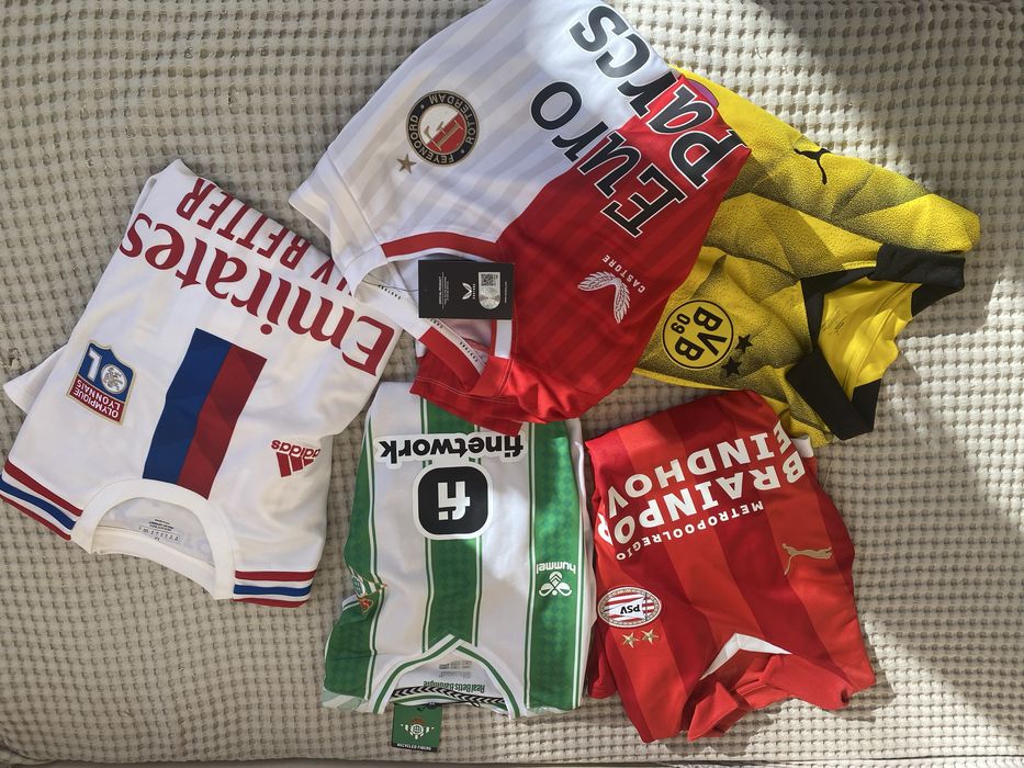 Оригинални футболни фланелки на ралични отбори