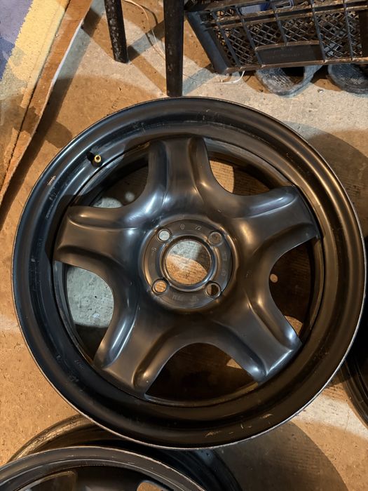 Renault Ларгус Веста диски штампы R16