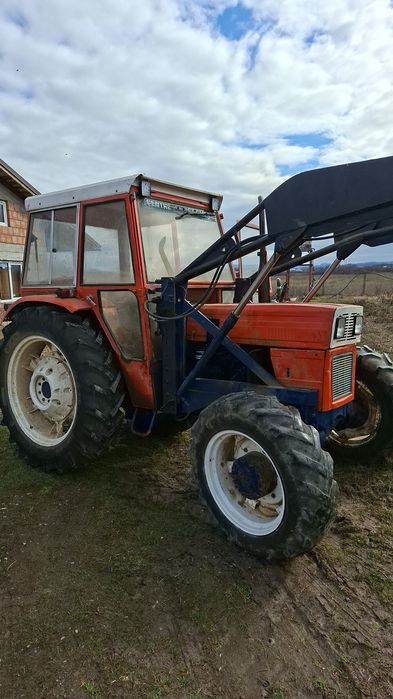 Tractor U640, cu incarcator