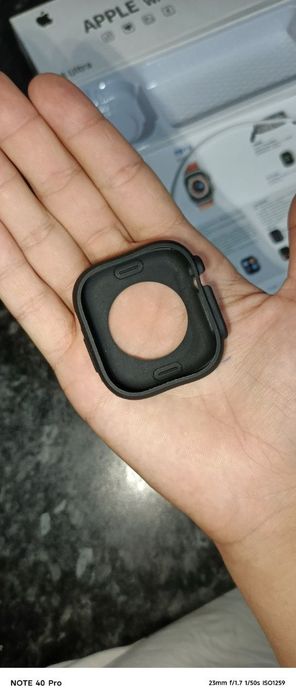 Продаю умные часы Apple