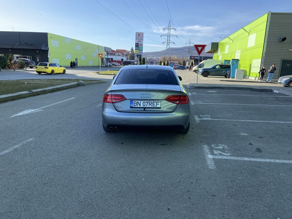 Vand Audi A4 B8 2.0 PRET FIX