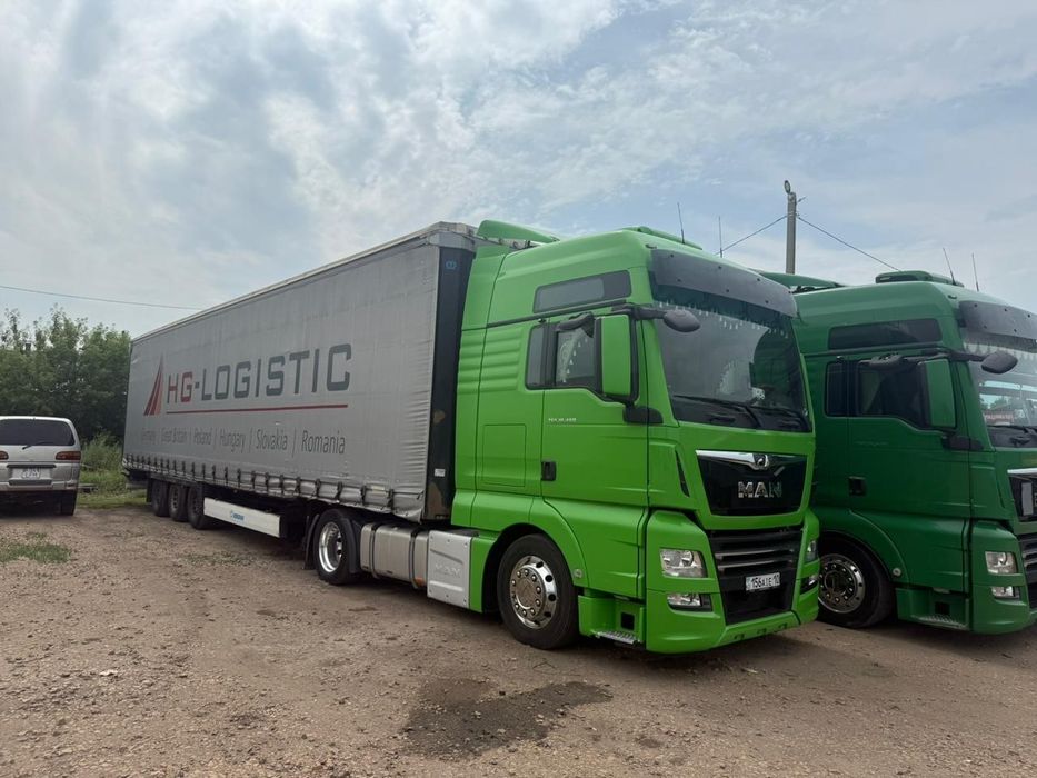 Фура  тягач полуприцеп