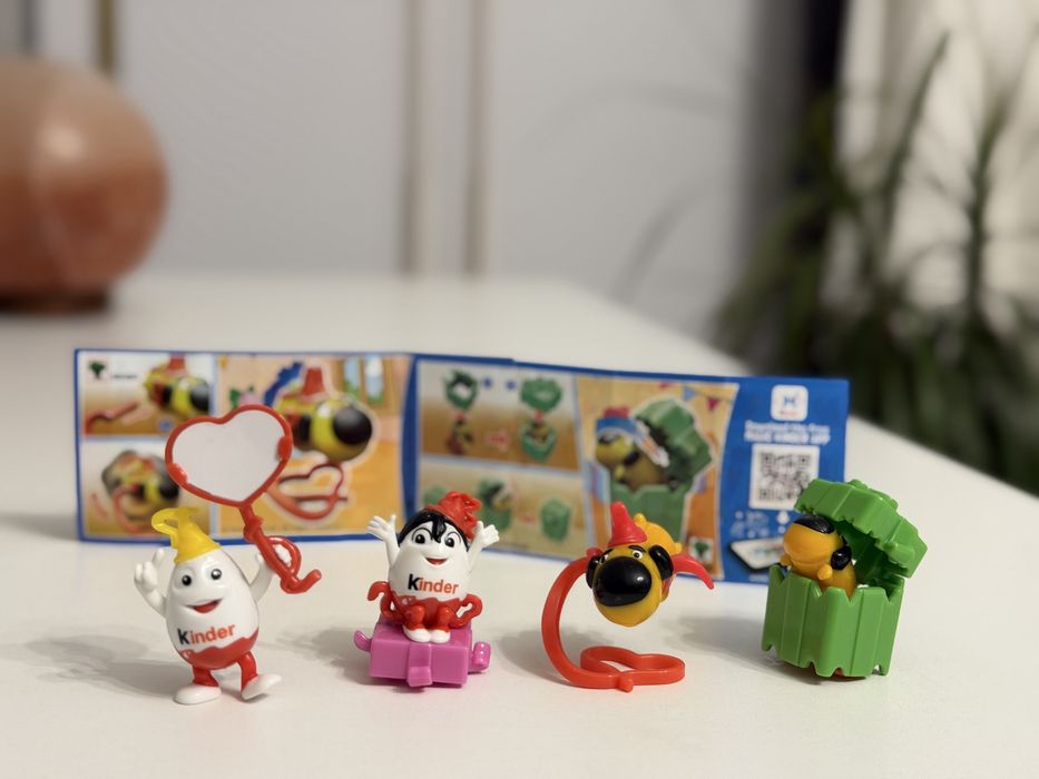 Kinder Сюрприз серия игрушек «50 лет Киндеру»