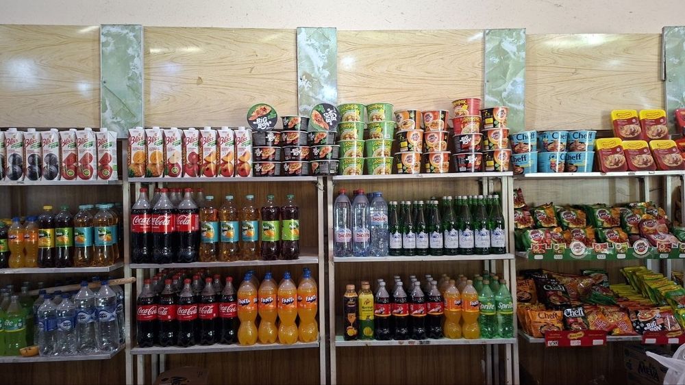 Продам торговые прилавки в хорошем состоянии