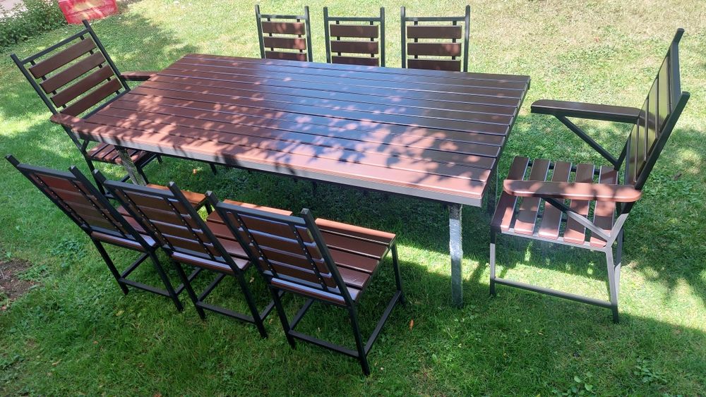 Masa cu scaune gradina