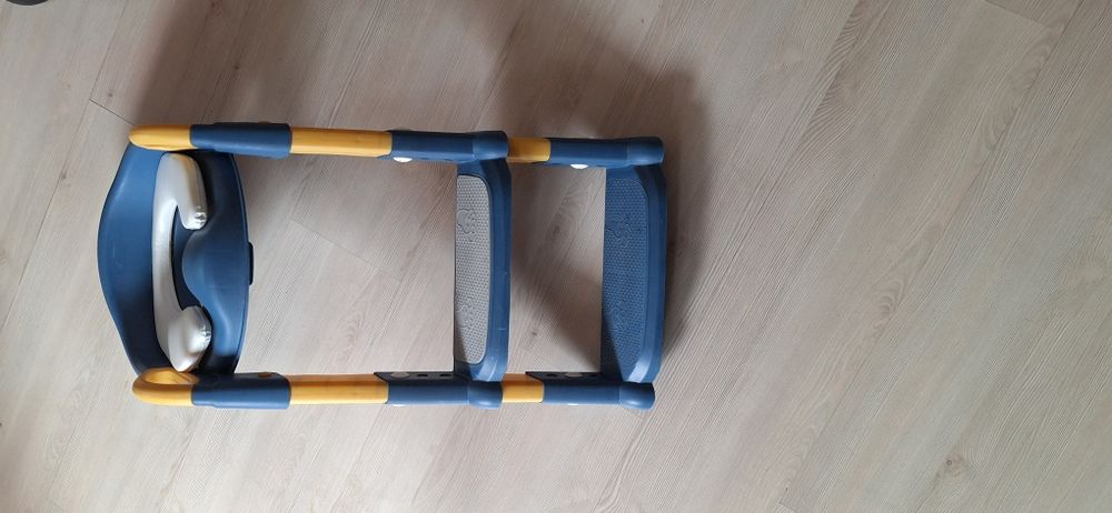 Scaun de toaleta cu trepte pliabil pentru copii
