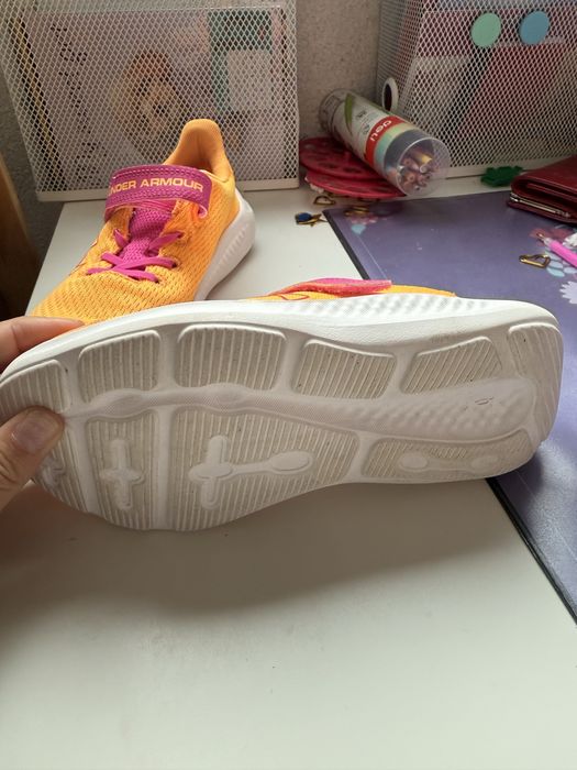 Детски маратонки Under armour 34