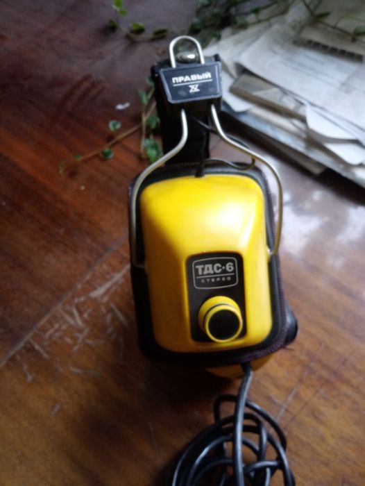 Продам наушники ТДС 6